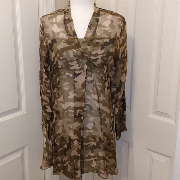 Lola made in Italy camo beach cover up - Picture 4 of 8